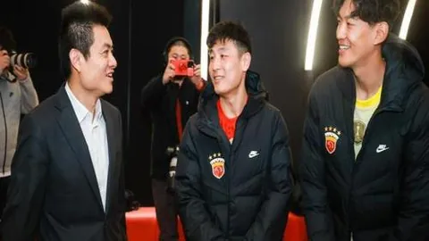 大乐透期号专家预测：休赛期强援加盟勇士，字母哥或詹姆斯成焦点